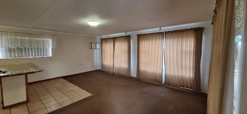 3 Bedroom Property for Sale in Dana Bay Western Cape